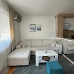 Apartman Your Away From